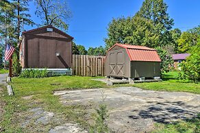 Mt Lookout Tiny House w/ Backyard & Fire Pit!