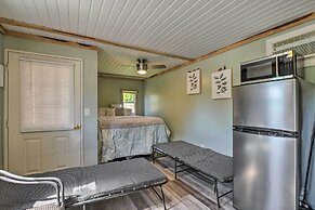 Mt Lookout Tiny House w/ Backyard & Fire Pit!