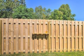 Mt Lookout Tiny House w/ Backyard & Fire Pit!