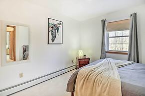 Beautiful Effort Escape w/ Private Hot Tub!