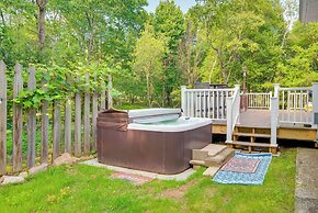 Beautiful Effort Escape w/ Private Hot Tub!