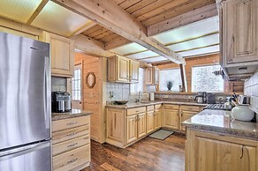 Spacious Duck Creek Village Cabin w/ Hot Tub!