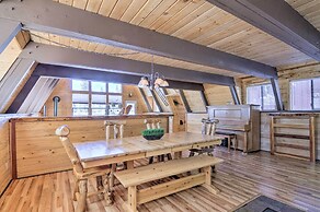 Spacious Duck Creek Village Cabin w/ Hot Tub!