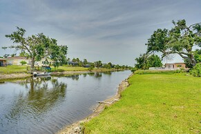 Canal-front Rotonda West Vacation Rental w/ Pool!