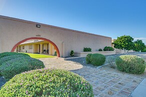 Golf, Shop & Hike: Youngtown Hideaway!