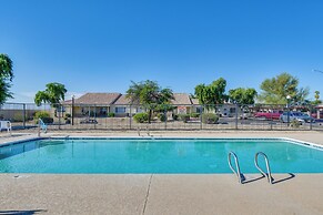 Golf, Shop & Hike: Youngtown Hideaway!