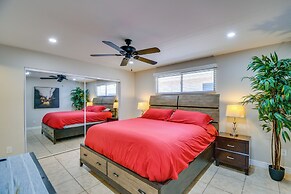 Golf, Shop & Hike: Youngtown Hideaway!