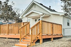 Cozy Omaha Vacation Rental: 6 Miles to Downtown!
