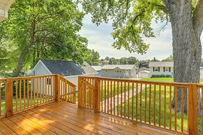 Cozy Omaha Vacation Rental: 6 Miles to Downtown!