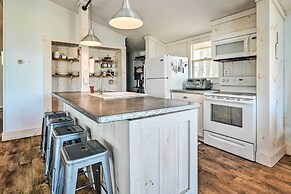 Unplugged Mountain Retreat With Porch Swings!