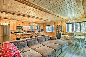 Furnished Patio & Fire Pit: Pinetop Cabin!