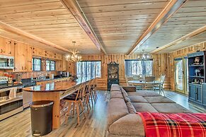 Furnished Patio & Fire Pit: Pinetop Cabin!
