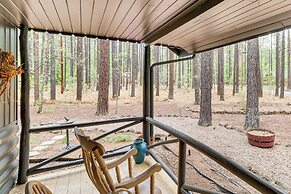 Furnished Patio & Fire Pit: Pinetop Cabin!