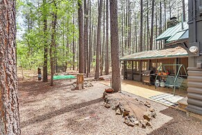 Furnished Patio & Fire Pit: Pinetop Cabin!