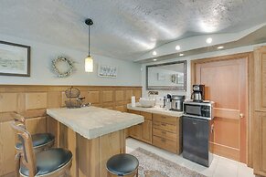 Stunning Sheridan Ranch Villa: Mountain View!