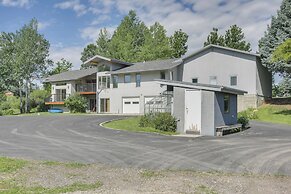 Stunning Sheridan Ranch Villa: Mountain View!