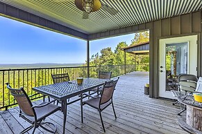 Spacious Lineville Home w/ Deck + Mtn Views!