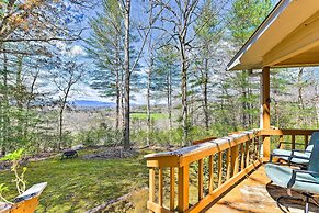 Franklin Cabin: Deck With Smoky Mountain Views!