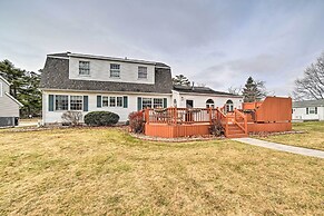 Spacious Michigan Home w/ Private Hot Tub