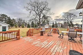 Spacious Michigan Home w/ Private Hot Tub