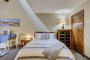 Durango Lofted Studio Near Hiking & Golf!