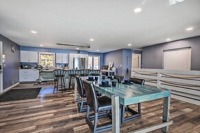 Charming Wausau Cottage: On-site Lake Access!