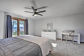 Charming Wausau Cottage: On-site Lake Access!