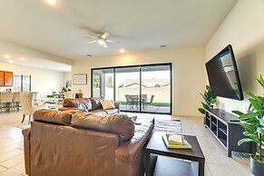 Modern Glendale Getaway ~ 3 Mi To Stadium!