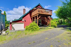 Exceptional Chehalis Retreat w/ Scenic Views!