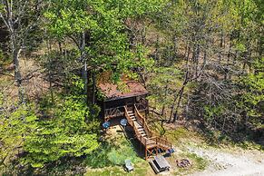 Dreamy Indiana Cabin Rental w/ Shared Amenities!