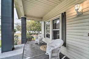 Burgaw House w/ Large Covered Porch & Swing!