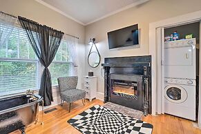 Burgaw House w/ Large Covered Porch & Swing!