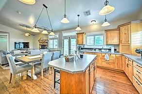 Bellemont Family Home w/ Hot Tub & Playground Set