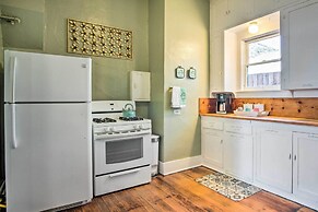 Bright Bisbee Cottage w/ Air Conditioning!
