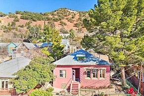 Bright Bisbee Cottage w/ Air Conditioning!