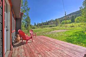 Cozy Creekside Cabin in La Veta: Hike & Fish!
