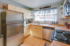 Cozy Apartment in Fairbanks ~ 2 Mi to Downtown!