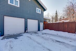 Cozy Apartment in Fairbanks ~ 2 Mi to Downtown!