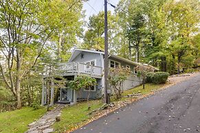 Hike, Fish & Relax: Family Boone Gem w/ Views!