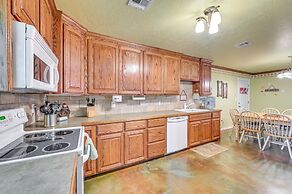 Spacious Lake Texoma Vacation Rental w/ Game Room!