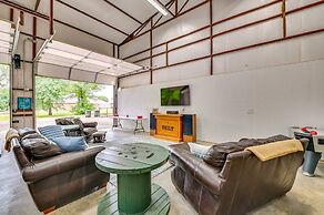 Spacious Lake Texoma Vacation Rental w/ Game Room!