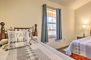 8 Mi to Great Smoky Mtn National Park: Cozy Cabin