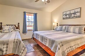 8 Mi to Great Smoky Mtn National Park: Cozy Cabin