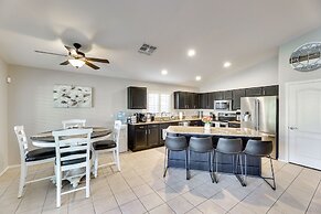 Pool, Hot Tub & Patio: Mesa Oasis Desert Getaway