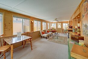 Patio & Grill: Cozy Cabin in Munds Park!