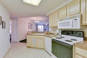 Cozy Pigeon Getaway, Close to Public Beaches!