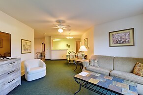 Cozy Pigeon Getaway, Close to Public Beaches!