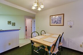 Cozy Pigeon Getaway, Close to Public Beaches!