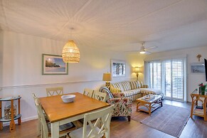 Resort Condo Steps to Beach: Snowbirds Welcome!