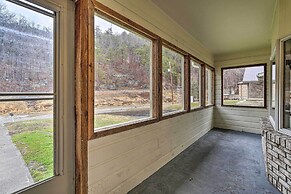 Whitesburg Vacation Home w/ Screened Porch